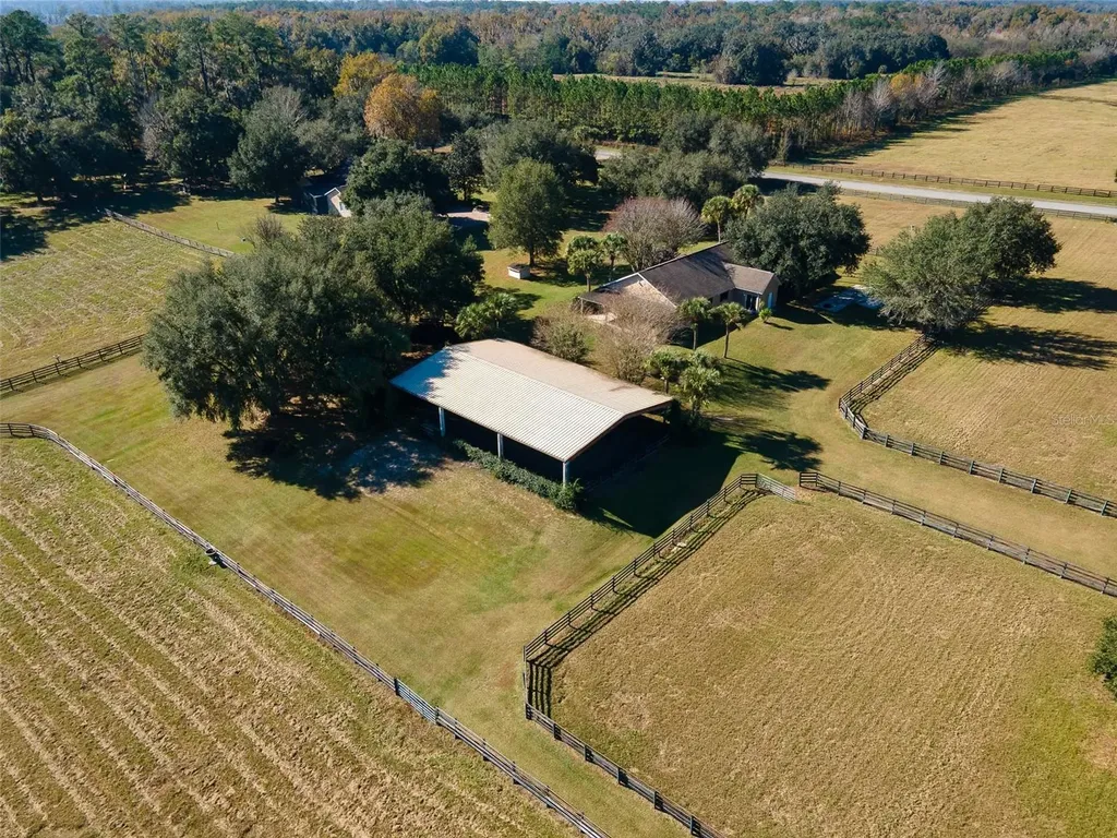11715 NW 90th Avenue Reddick FL 32686