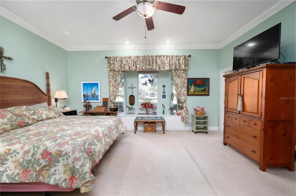 11715 NW 90th Avenue Reddick FL 32686
