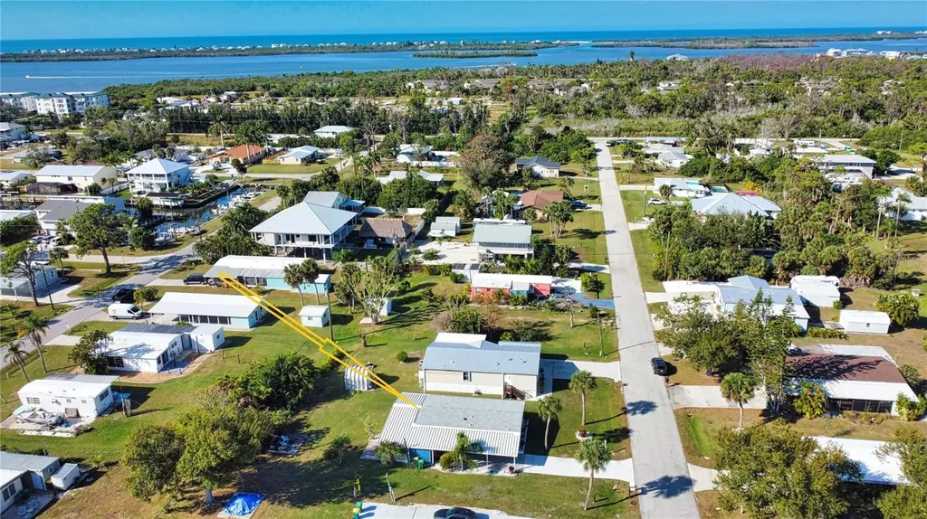 8207 Archie Street Englewood FL 34224