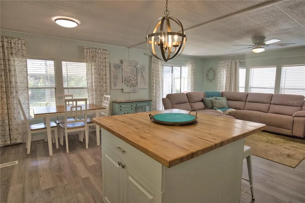 8207 Archie Street Englewood FL 34224