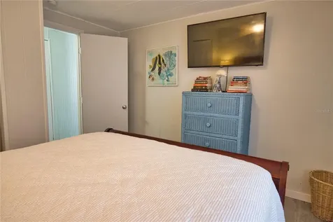 8207 Archie Street Englewood FL 34224
