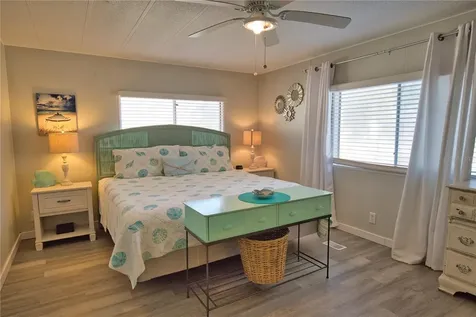 8207 Archie Street Englewood FL 34224
