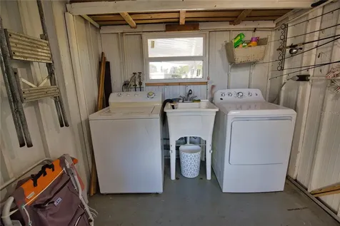 8207 Archie Street Englewood FL 34224