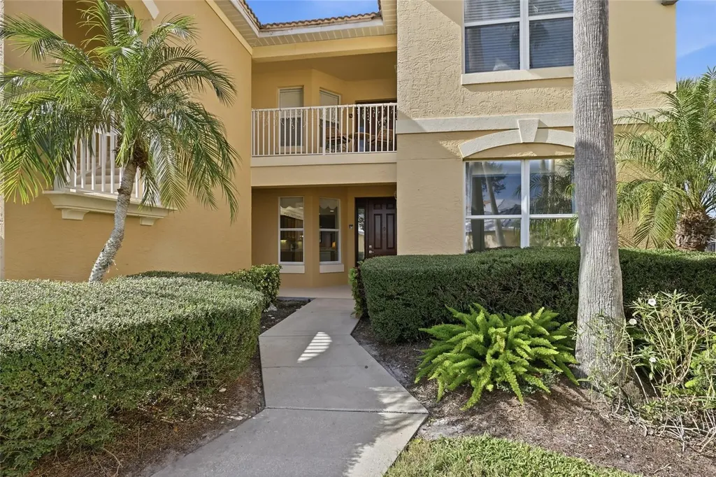 8422 Wethersfield Run Lakewood Ranch FL 34202