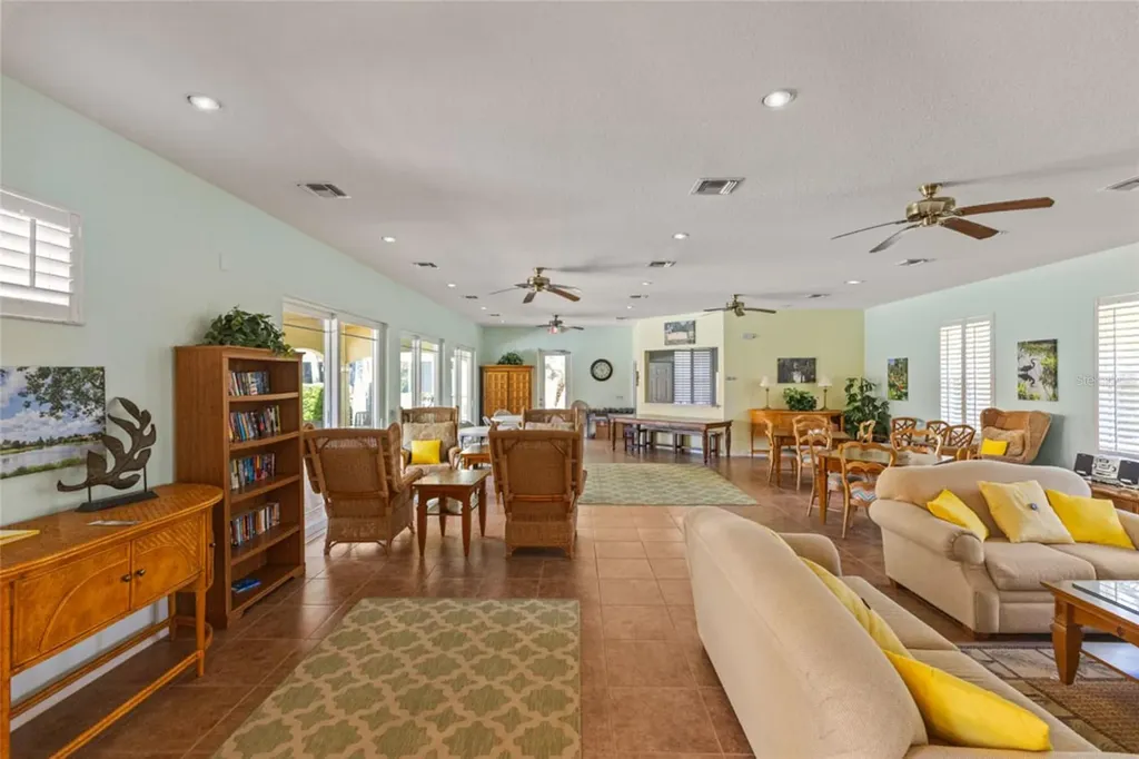 8422 Wethersfield Run Lakewood Ranch FL 34202