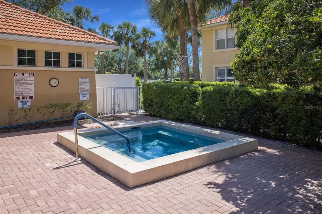 8422 Wethersfield Run Lakewood Ranch FL 34202