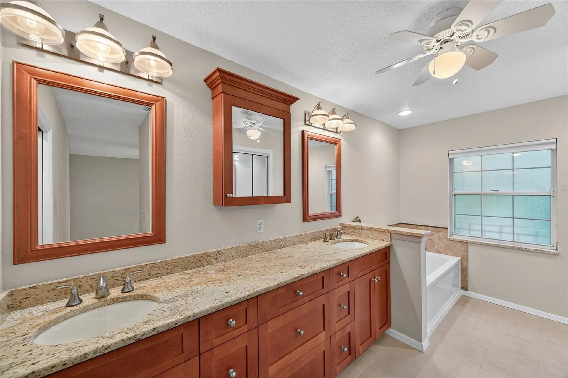 13734 Marseilles Court Clearwater FL 33762