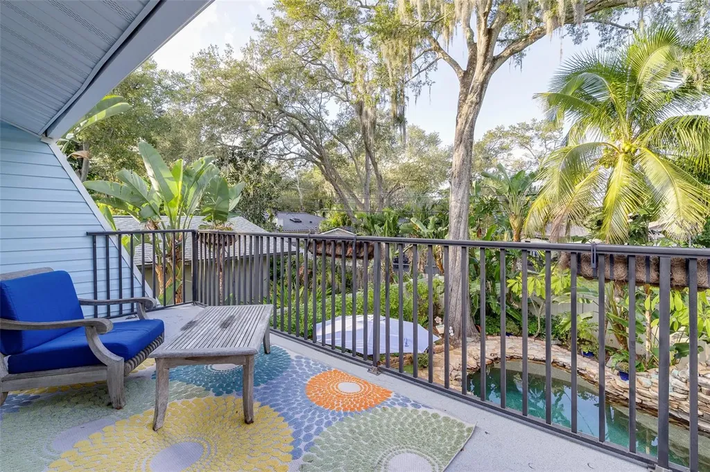 935 42nd Avenue N St Petersburg FL 33703