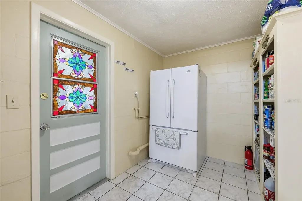 12031 E Old Hillsborough Avenue Seffner FL 33584