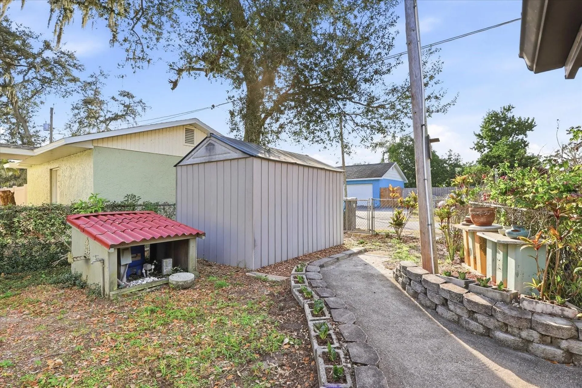 12031 E Old Hillsborough Avenue Seffner FL 33584