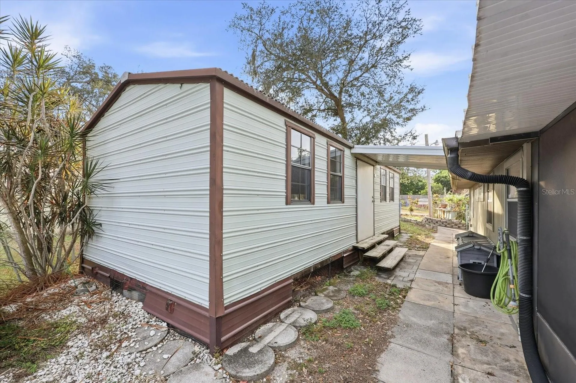 12031 E Old Hillsborough Avenue Seffner FL 33584