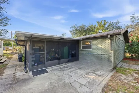 12031 E Old Hillsborough Avenue Seffner FL 33584