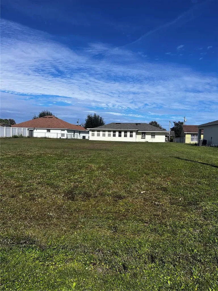 725 Leonardo Court Kissimmee FL 34758