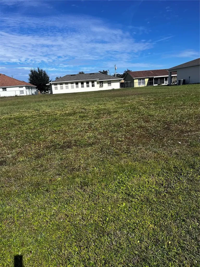 725 Leonardo Court Kissimmee FL 34758