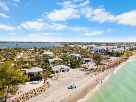 3030 N Beach Road Englewood FL 34223