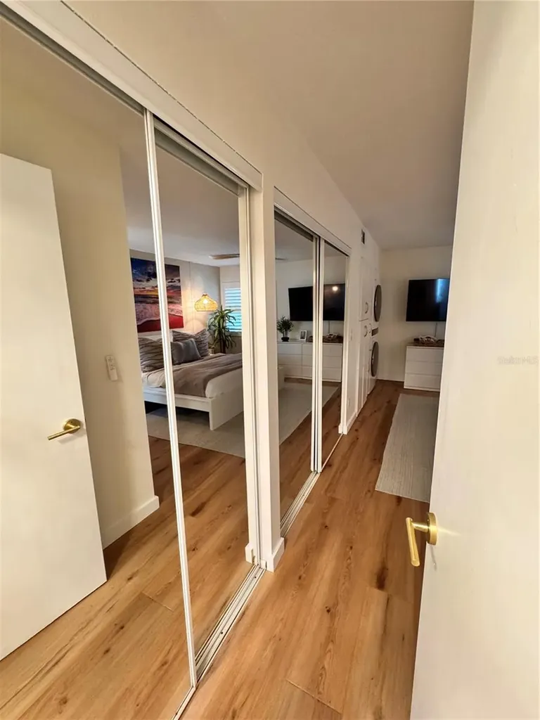 5623 Midnight Pass Road Siesta Key FL 34242