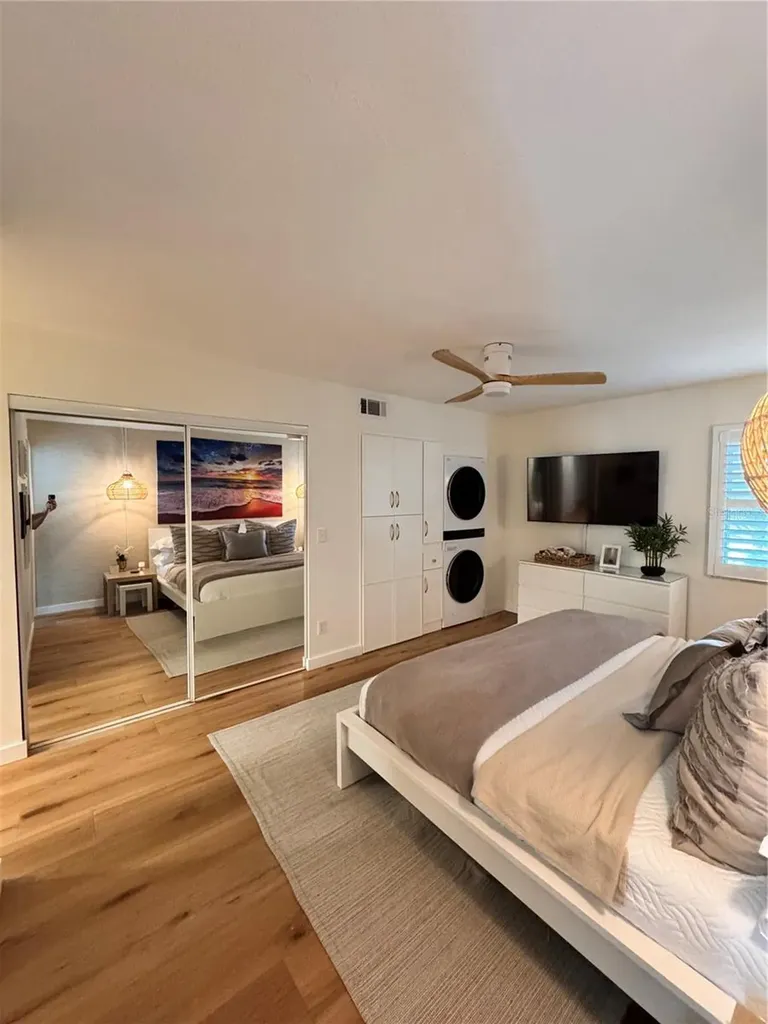 5623 Midnight Pass Road Siesta Key FL 34242