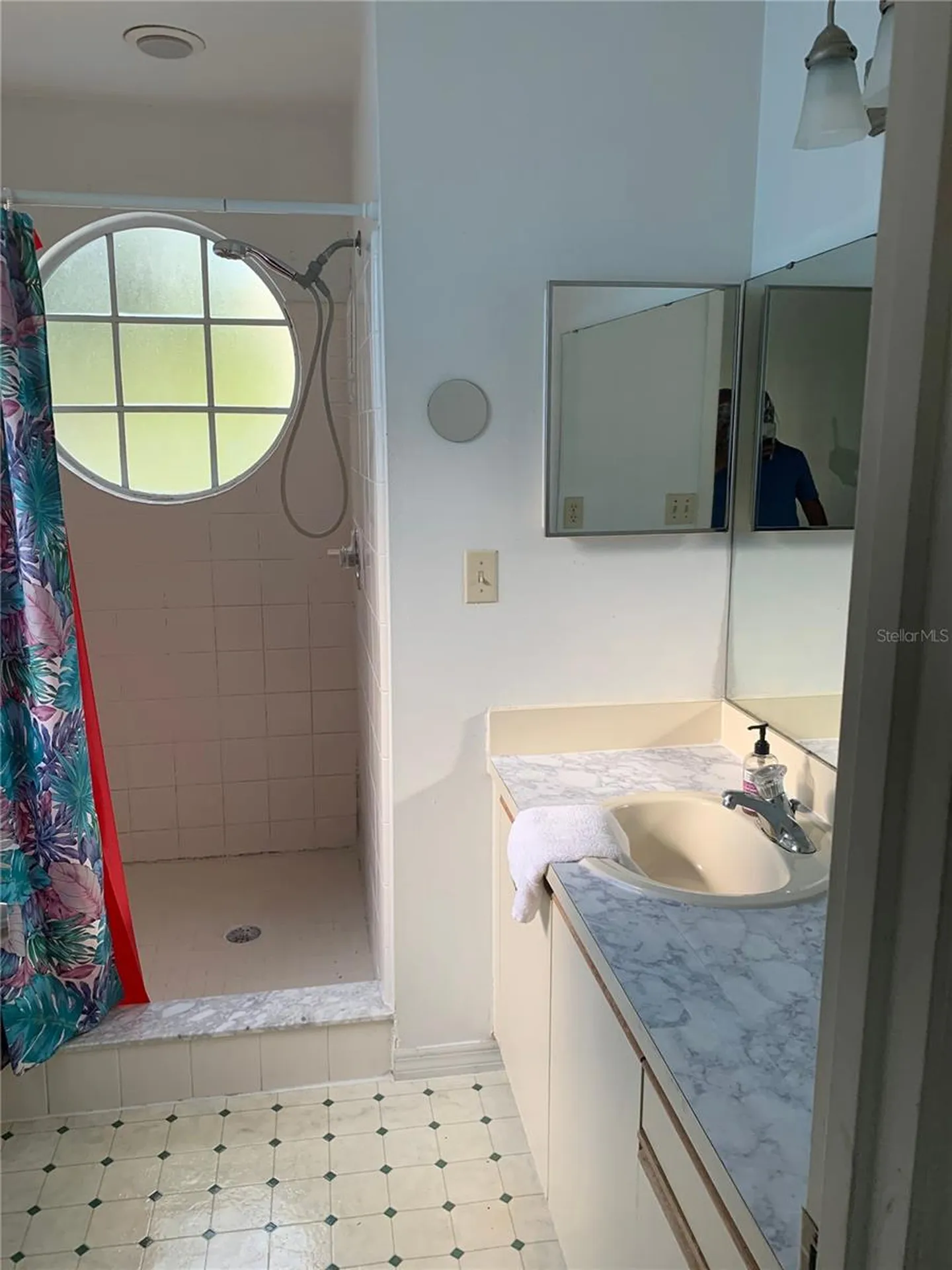 2719 N Poinciana Boulevard Kissimmee FL 34746