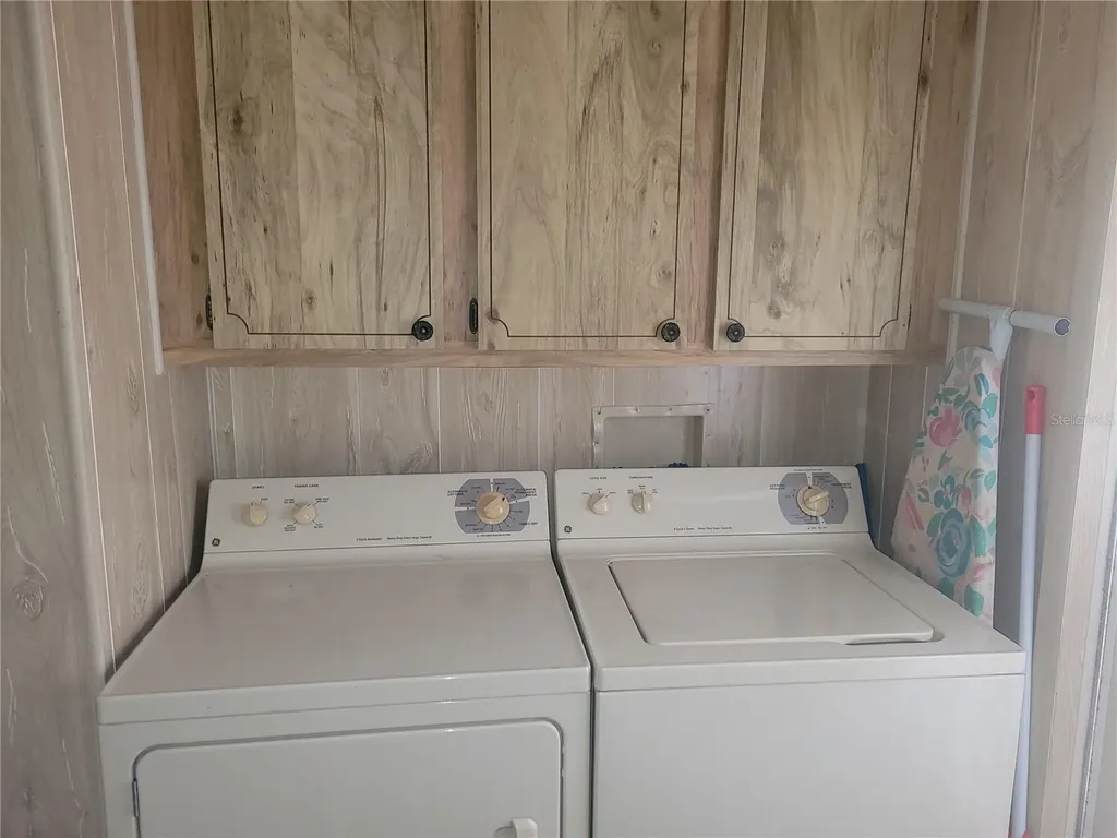 3027 Galaxy Lane Lakeland FL 33801