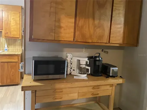 8093 Breezy Point Road E Melrose FL 32666