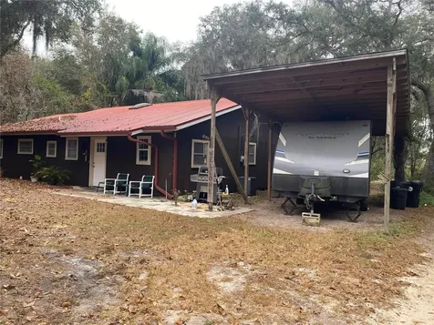 8093 Breezy Point Road E Melrose FL 32666