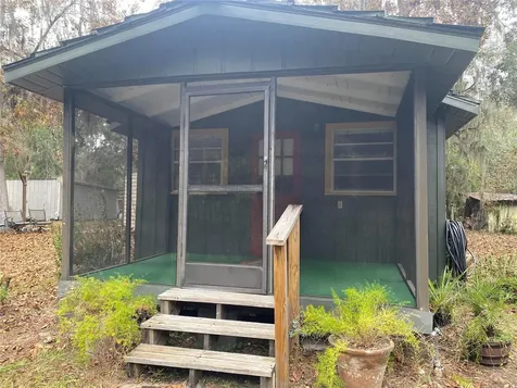 8093 Breezy Point Road E Melrose FL 32666