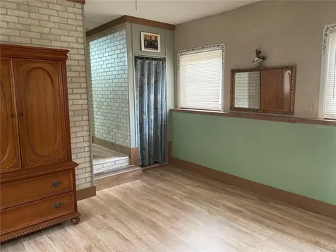 8093 Breezy Point Road E Melrose FL 32666