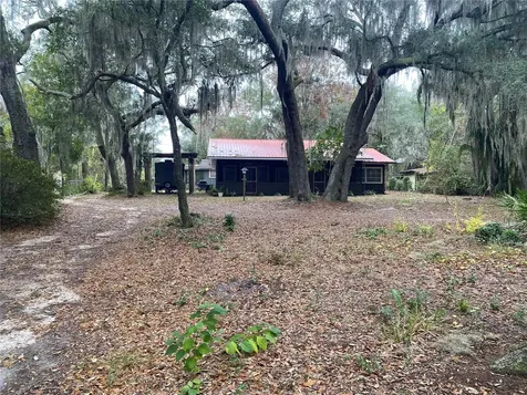 8093 Breezy Point Road E Melrose FL 32666