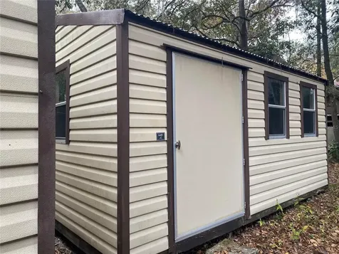 8093 Breezy Point Road E Melrose FL 32666