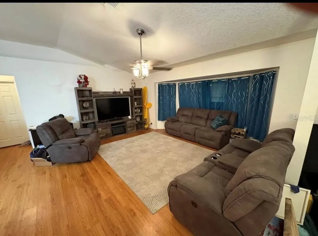 56 Pecan Course Circle Ocala FL 34472