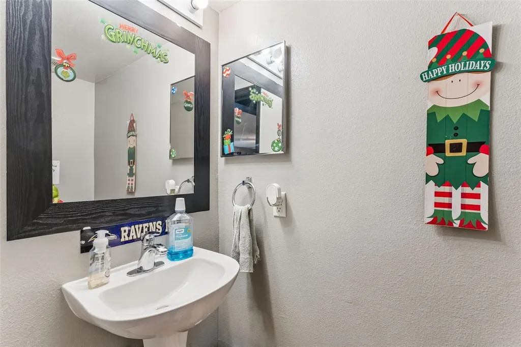 1028 Fox Trail Avenue Minneola FL 34715