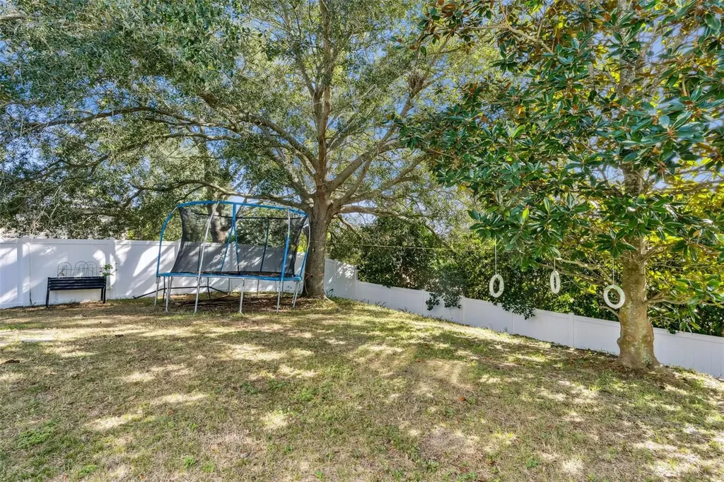1028 Fox Trail Avenue Minneola FL 34715