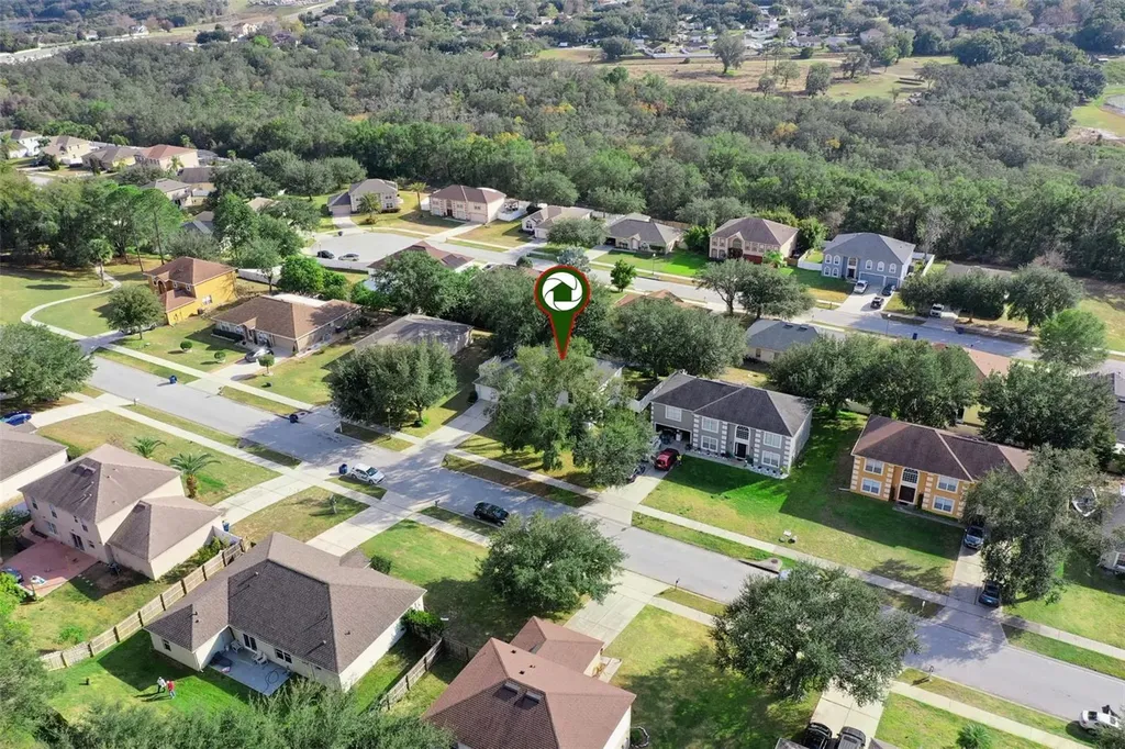 1028 Fox Trail Avenue Minneola FL 34715