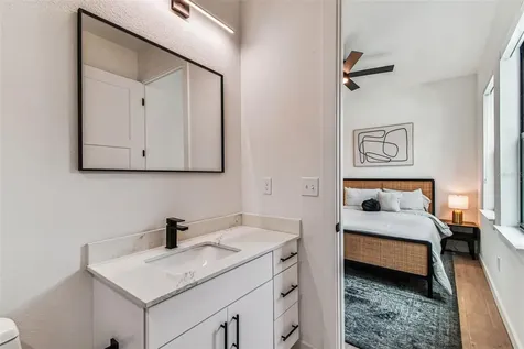 1218 E Kay Street Tampa FL 33602