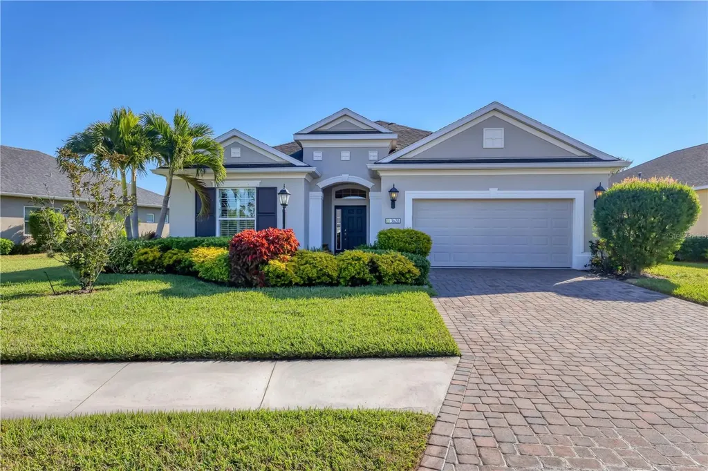 3620 Woodcliff Lake Terrace Sarasota FL 34243