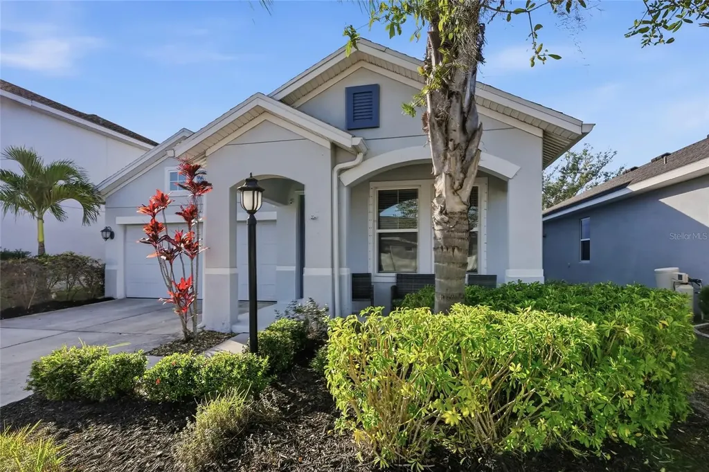 5542 Spanish Moss Cove Bradenton FL 34203