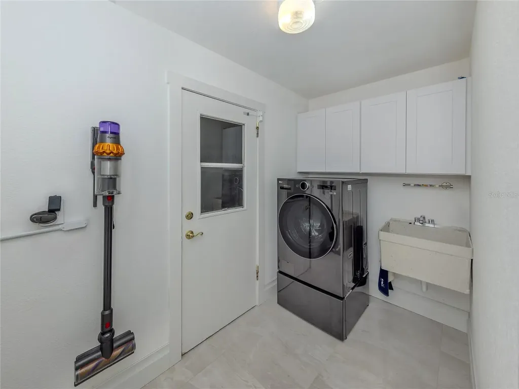 396 Bayshore Drive Venice FL 34285