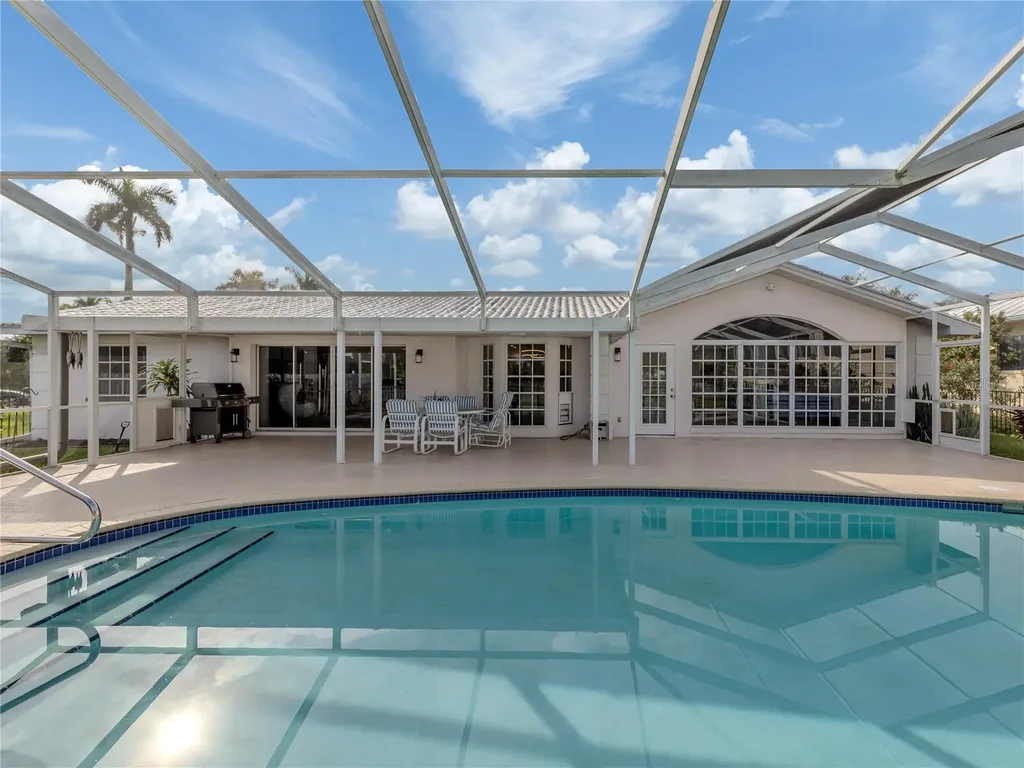 396 Bayshore Drive Venice FL 34285