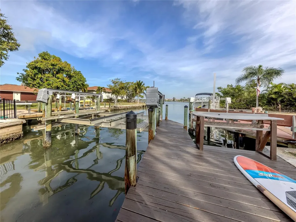 396 Bayshore Drive Venice FL 34285