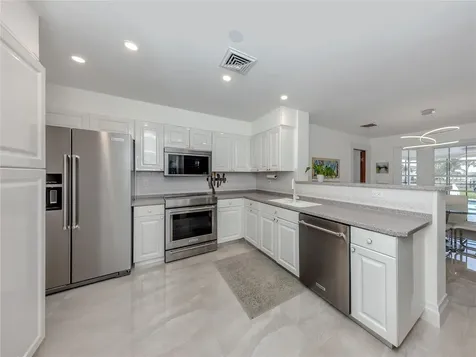 396 Bayshore Drive Venice FL 34285