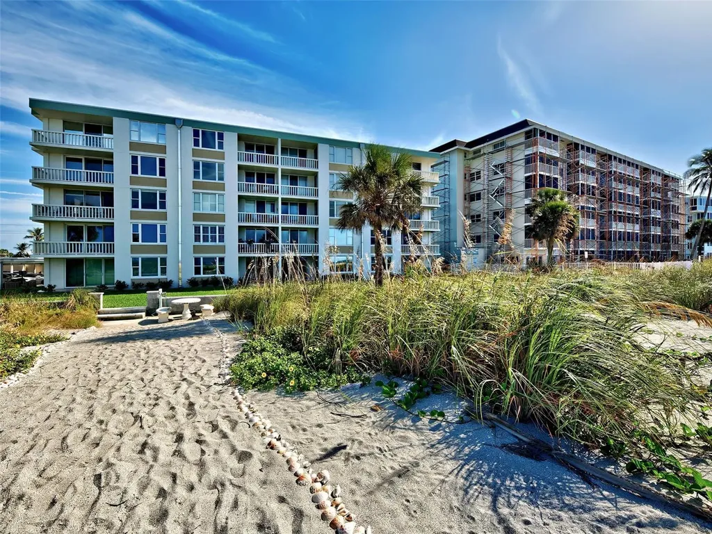 1100 Tarpon Center Drive Venice FL 34285