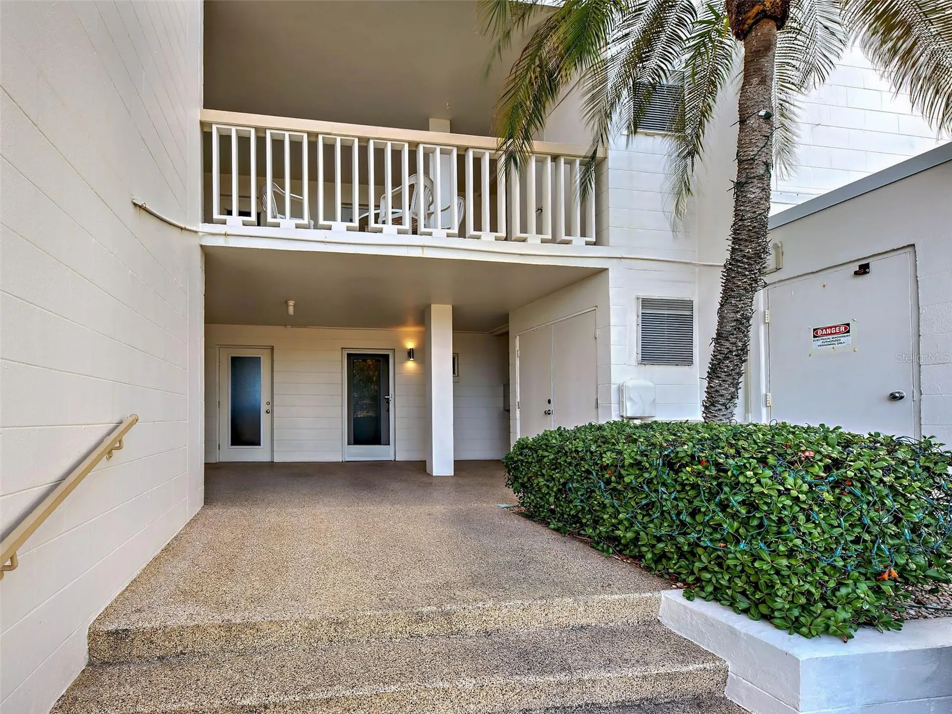 1100 Tarpon Center Drive Venice FL 34285