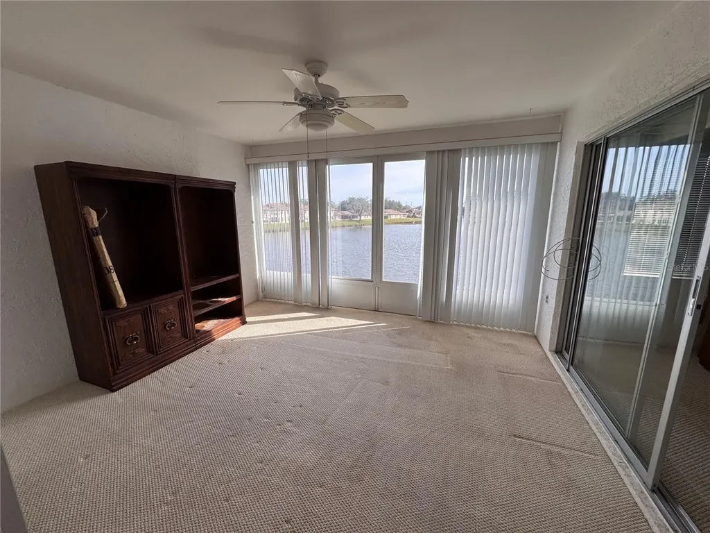 1044 Bowsprit Lane Holiday FL 34691