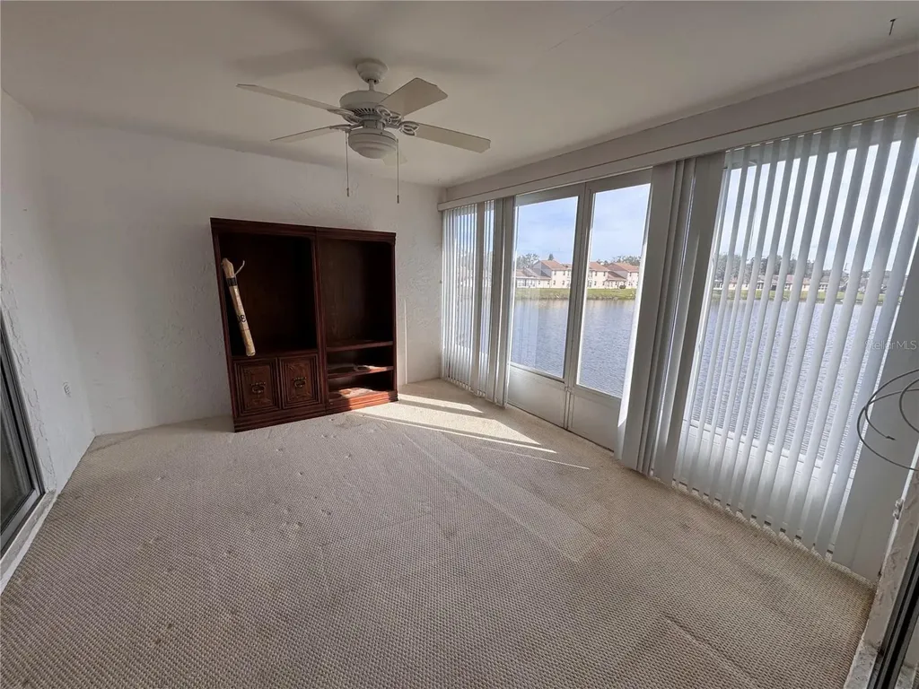 1044 Bowsprit Lane Holiday FL 34691