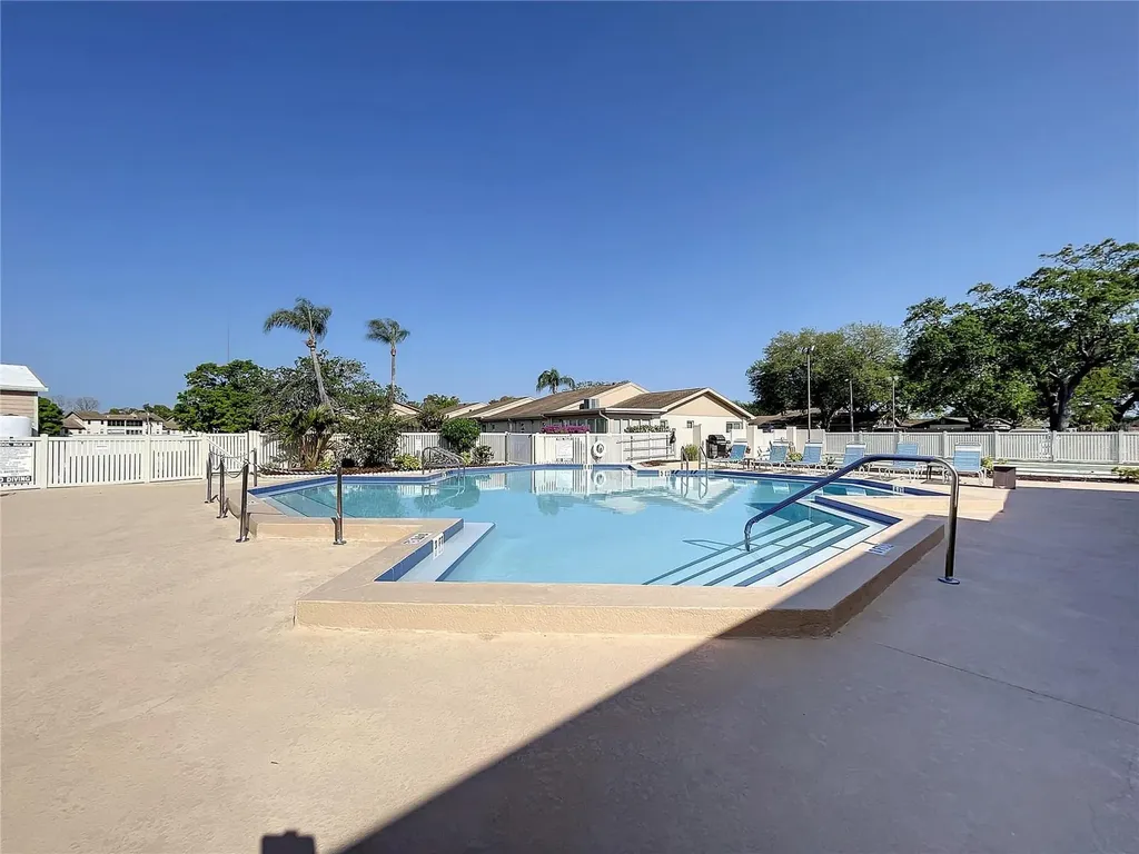 1044 Bowsprit Lane Holiday FL 34691