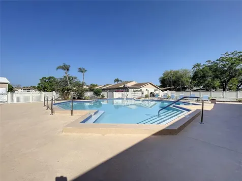 1044 Bowsprit Lane Holiday FL 34691