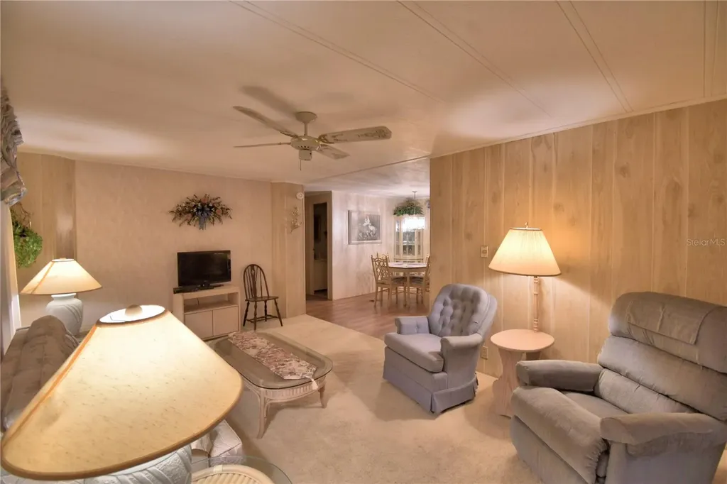 4251 Cedarwood Street Winter Haven FL 33880