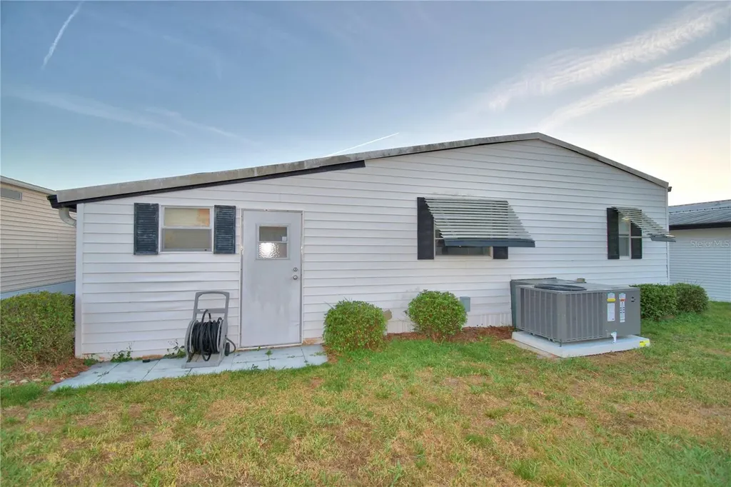 4251 Cedarwood Street Winter Haven FL 33880