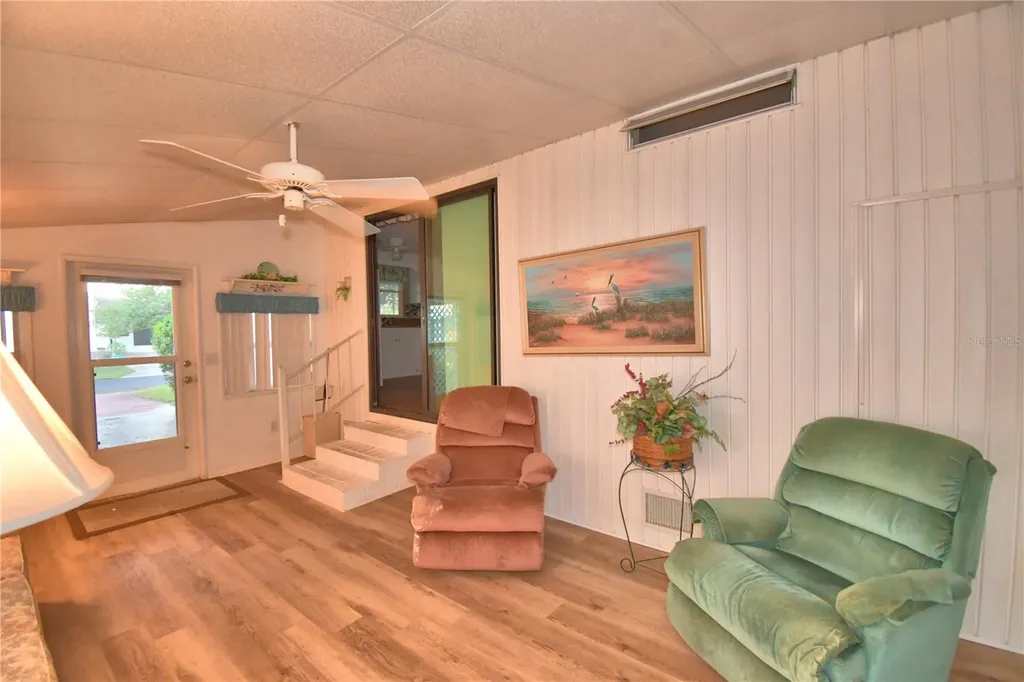 4251 Cedarwood Street Winter Haven FL 33880