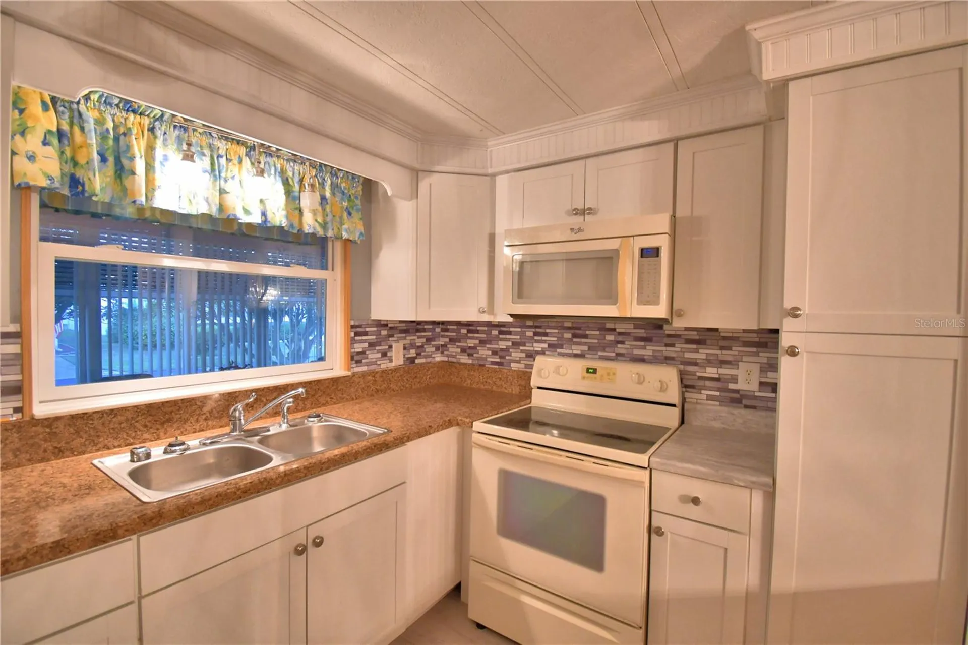 4251 Cedarwood Street Winter Haven FL 33880